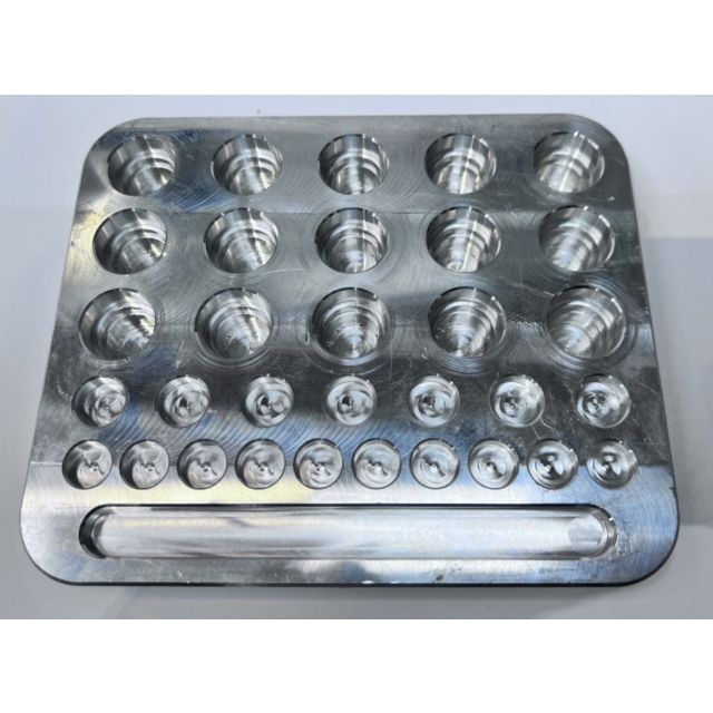 ALLUMINIUM DIE, SHELL HOLDER AND BUSHING STORAGE TRAY (shop-soiled)